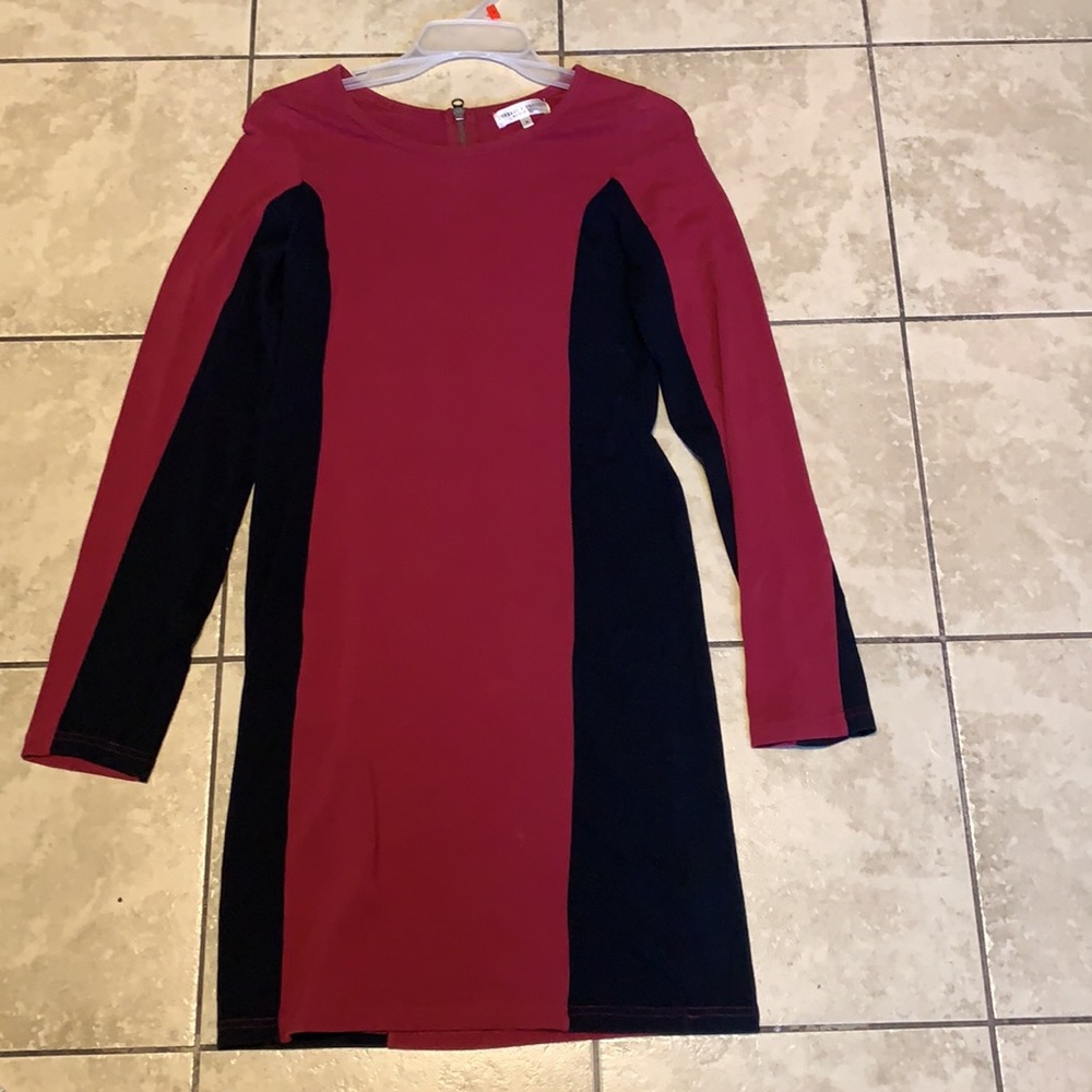 Thread 4 Thought Dress - Picture 5 of 8